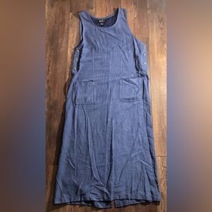 VTG Blue J. Long Dress With Pockets. 100% Polyester Women’s Size Medium